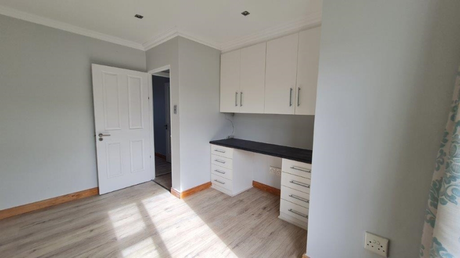 3 Bedroom Property for Sale in Dana Bay Western Cape